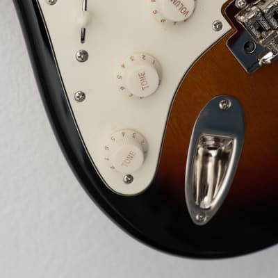 Squier Classic Vibe '60s Stratocaster Left-Handed 2019 image 6