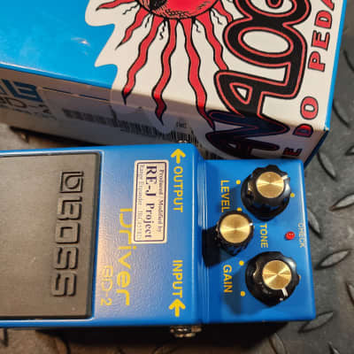 Boss BD-2 Blues Driver w/ Analogman Mod