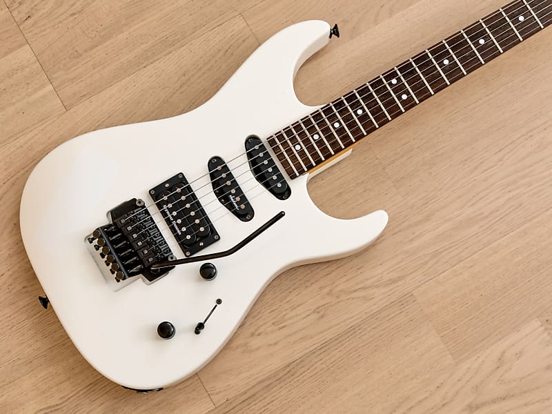 1990 Charvel by Jackson DK-065-SSH Vintage Superstrat Snow White