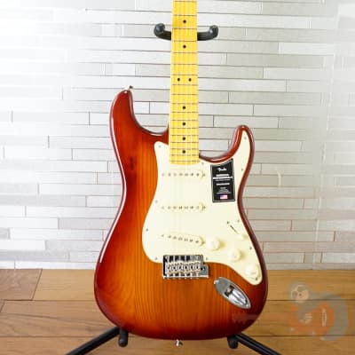 Fender American Professional II Stratocaster Sienna Sunburst B-Stock image 10