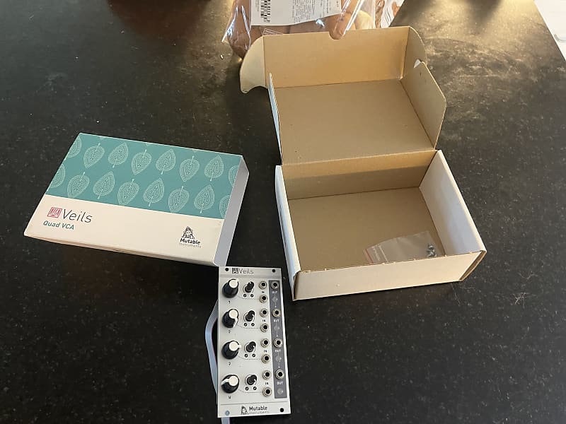 Mutable Instruments Veils