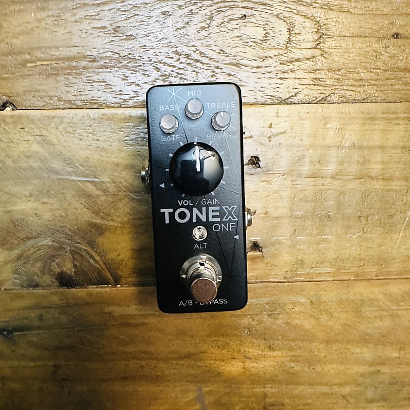 IK Multimedia ToneX One