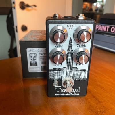 EarthQuaker Devices Terminal Destructive Fuzz Device