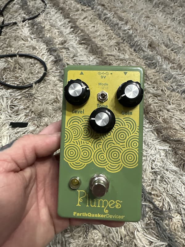 EarthQuaker Devices Plumes Small Signal Shredder