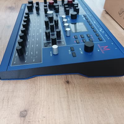 Waldorf M 8-Voice with Qcomp mod + lot of banks image 3