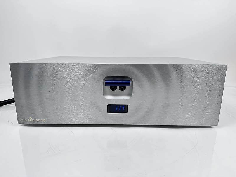 Audience AR12 Adept Response / Power Conditioner / PowerCord SE  			