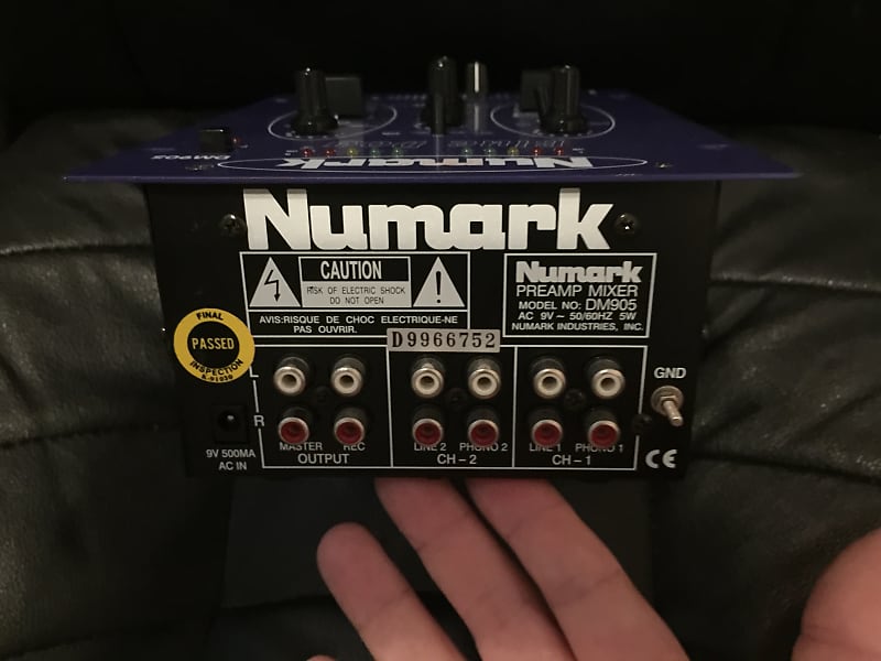 Numark Preamp Professional DJ Mixer Model DM905 Blue Box NO