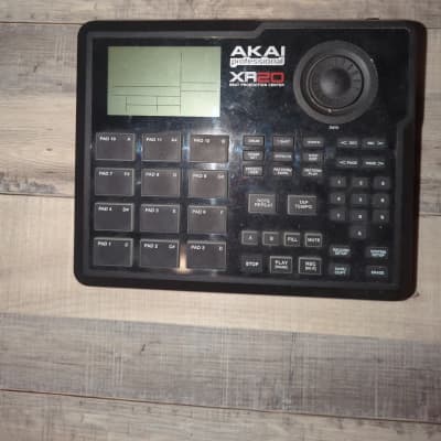 Akai XR20 Beat Production Center- Black