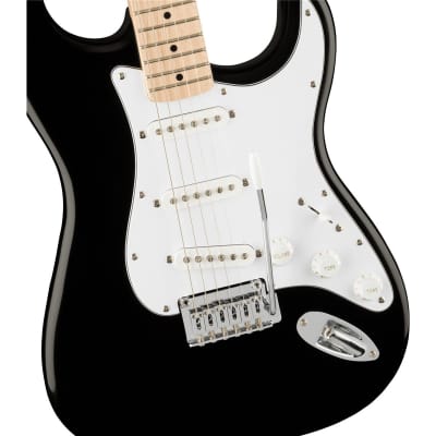 Squier Affinity Series Stratocaster Electric Guitar, Maple Fingerboard, Black image 4