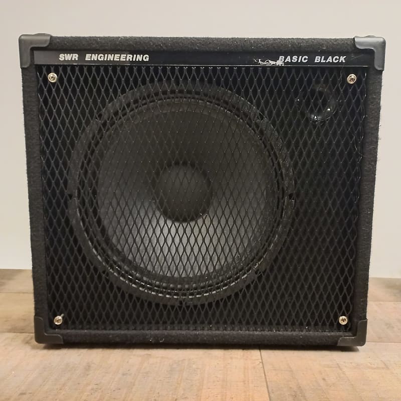 SWR Basic Black 1x15" bass Reverb