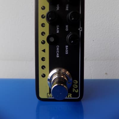 Mooer 002 UK Gold 900 Micro Preamp