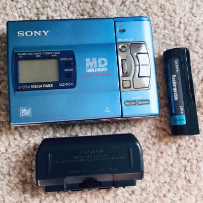 RARE] Sony MZ-R50 Walkman MiniDisc Player, Excellent Blue