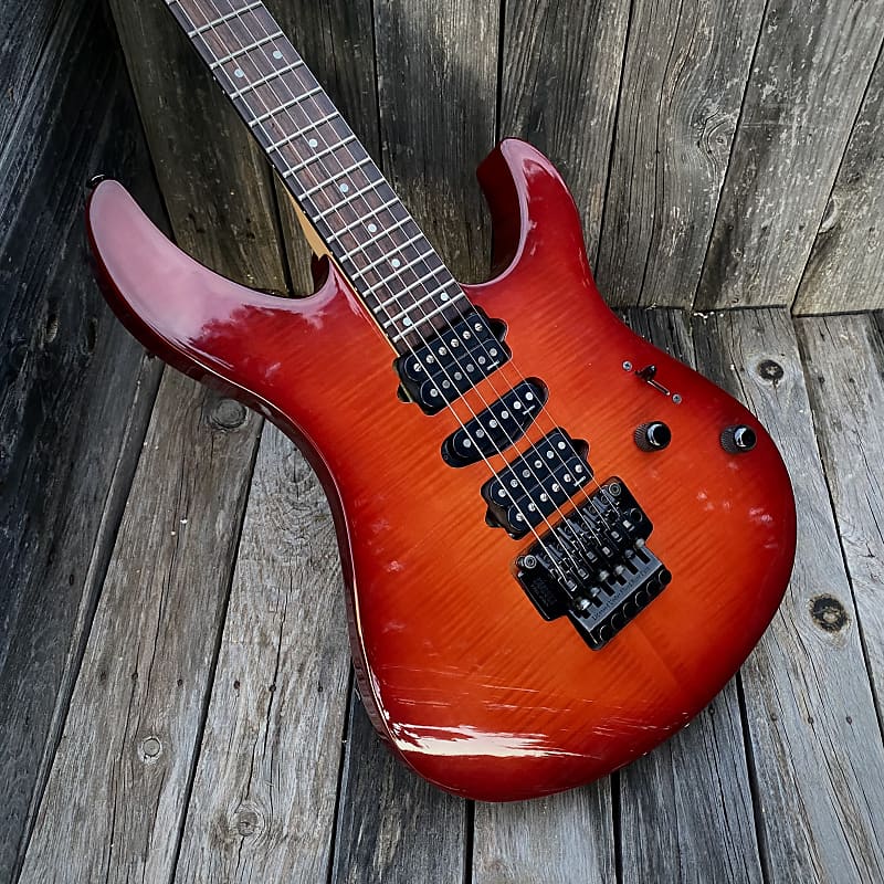 Yamaha Pacifica 821d 2000’s - Cherry Red Sunburst