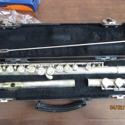 Armstrong Liberty Closed-Hole Flute with case. Made in USA image 1