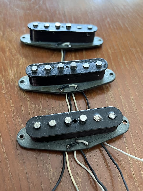 Original Fender 1972 grey bottom pickups Hendrix,Gilmour Reverb