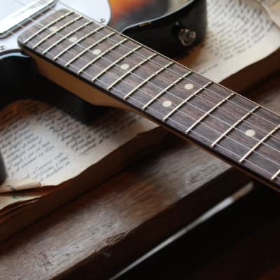 FENDER Standard Telecaster , Laurel, 3 Tone Sunburst, 3, 49 KG image 9