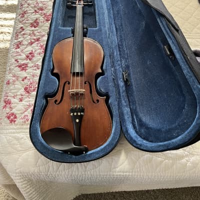 No Label 4/4 violin Appears from the 1930’s to1950’s - Wood image 1