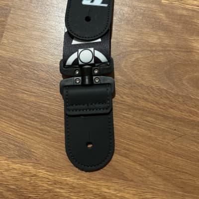 D'Addario Joe Satriani Swivel Guitar Strap Crosses 2 in. 2020s - Black & White image 2
