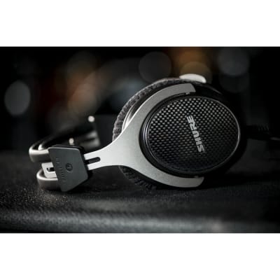 Shure SRH1540 Closed-Back, Over-Ear Premium Studio Headphones image 8