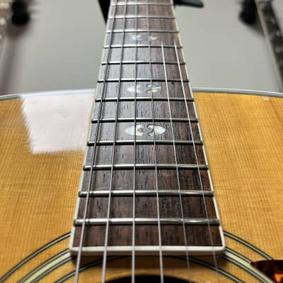 Hohner Vintage Acoustic Guitar Solid Spruce Ovangkol Back & Sides w/ Gig Bag Beautiful Grain View Photos image 7