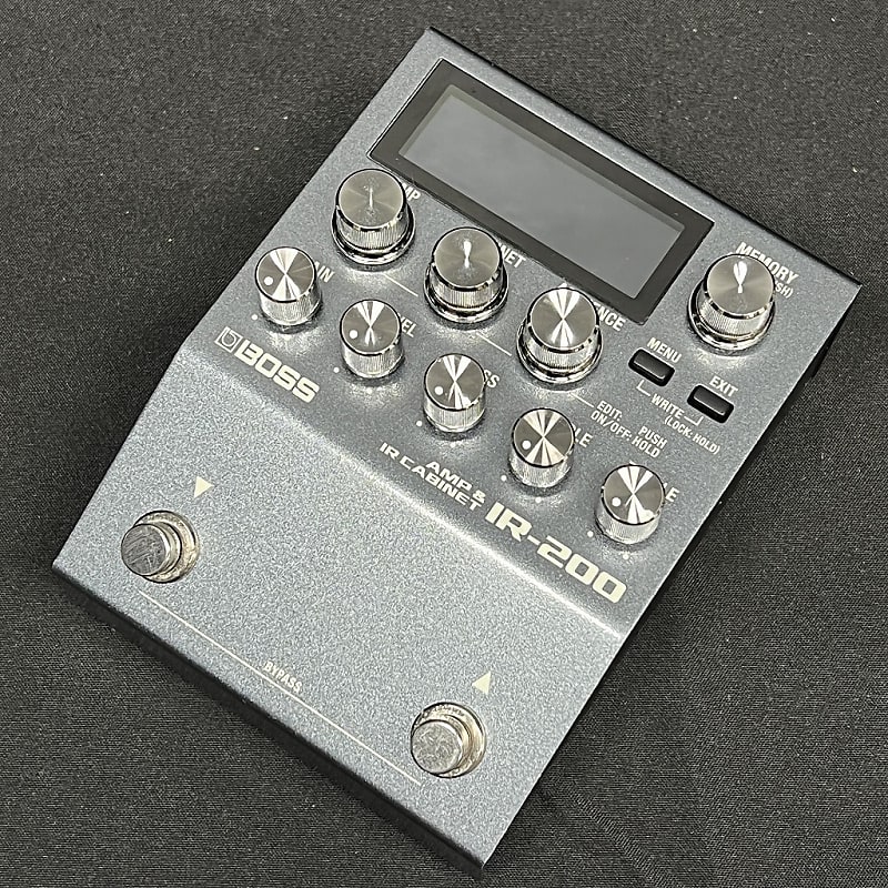 Boss IR-200 Amp & IR Cabinet