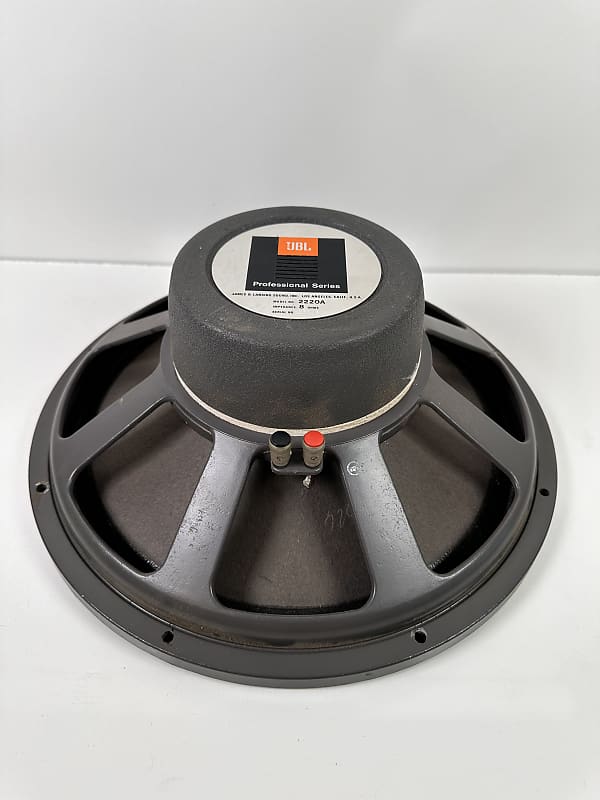 JBL 2220A 15