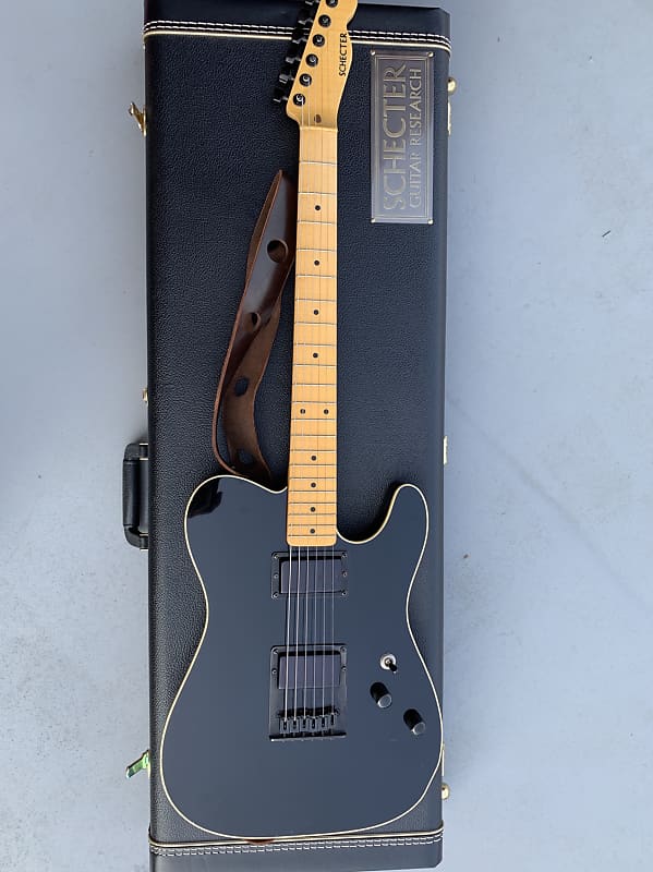 Schecter Vintage Telecaster PT Pete Townshend Strap Black