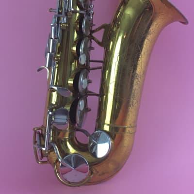 Vintage King Cleveland 1964 Alto Saxophone Brass American Made in USA Musical Instrument Sax image 4