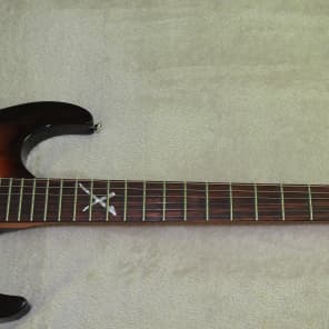 Washburn X-33 Tobacco Sunburst Buzz Feiten Tuning System