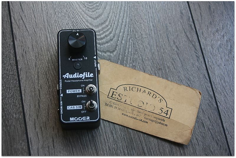 【美品】MOOER Audiofile Amazon.com: MOOER Audiofile Guitar Headphone Amp Analog