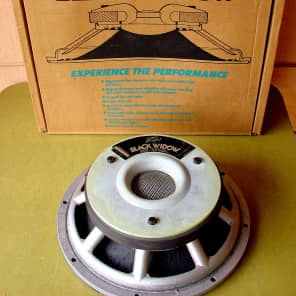 PEAVEY Black Widow 12