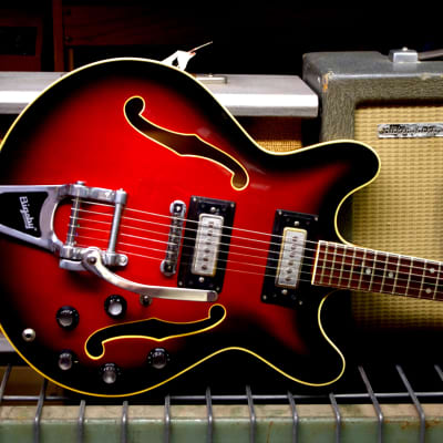 HARPTONE 420 1969 2-Tone Cherryburst.  This is a Standel guitar rebranded.  Built by SAM KOONTZ. image 22