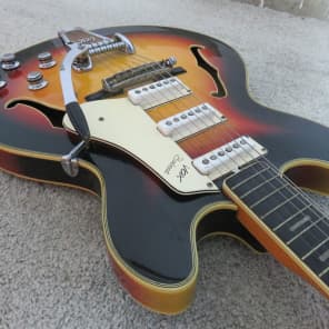 Vintage 1966 Vox Bobcat Guitar Sunburst Very Clean 3 Pick Ups Tremolo Wow image 5