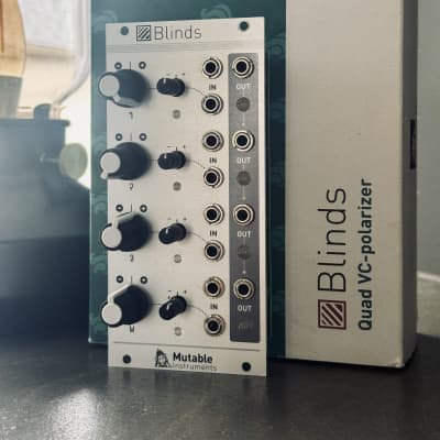 Mutable Instruments Blinds | Reverb