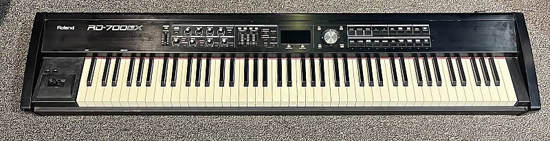 Roland RD-700GX Stage Piano (King of Prussia, PA)