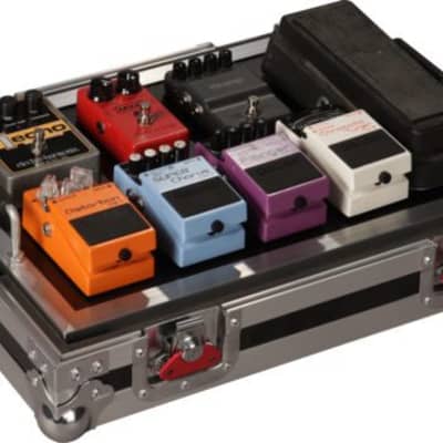 Gator Small tour grade pedal board and flight case for 8-10 pedals. Removable 17"x11" pedal board surface G-TOUR PEDALBOARD-SM image 4