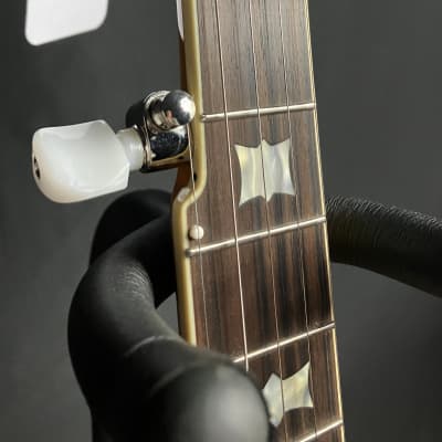Gold Tone Mastertone™ OB-2 Bowtie 5-String Bluegrass Banjo Vintage Sunburst w/ Case image 9