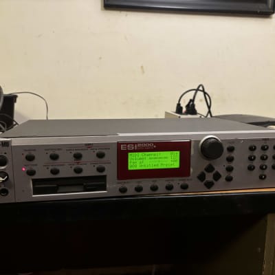 E-MU Systems ESI 2000 Rackmount 64-Voice Digital Sampler 1999 - Grey