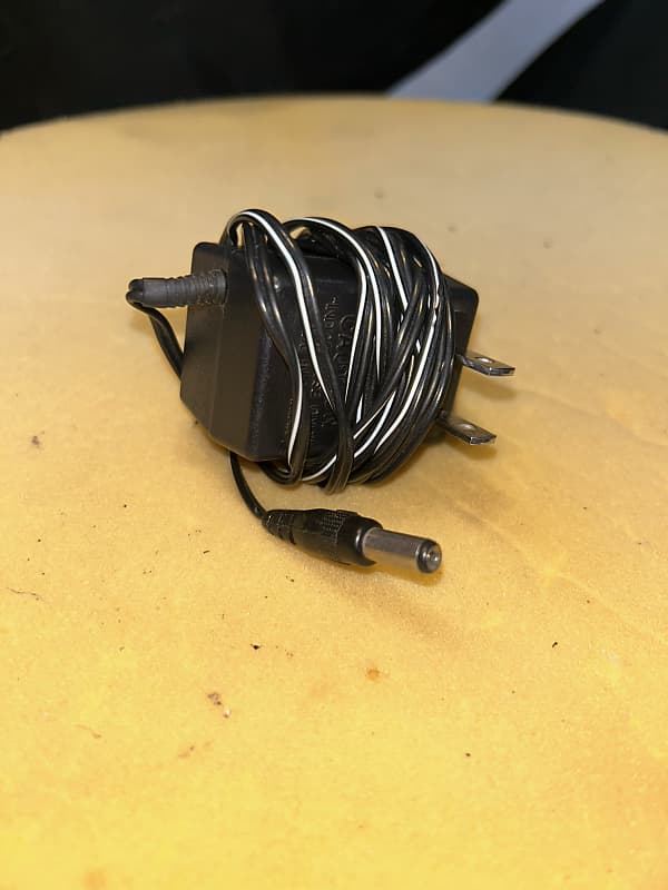 Tenma Direct Plug-In Transformer Unit image 1