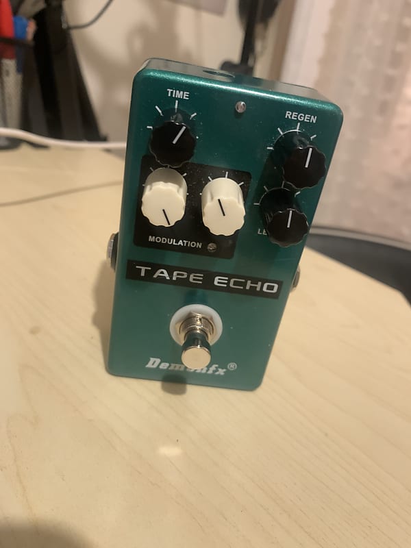 Demonfx Tape echo delay pedal Reverb