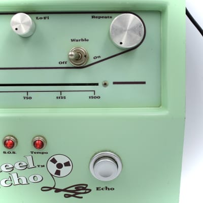 Danelectro DTE-1 Reel Echo Tape Simulator Delay Guitar Effect