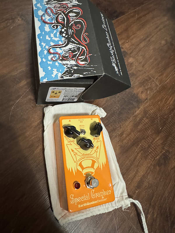 EarthQuaker Devices Special Cranker