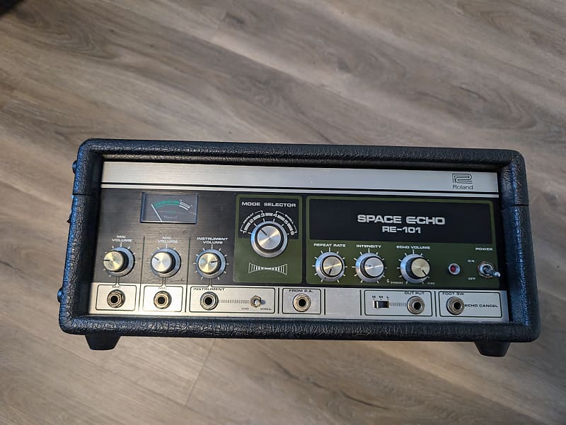 Roland RE-101 Space Echo - Some Neck Guitars
