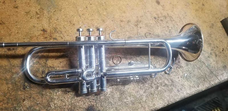 Conn 8b deals trumpet