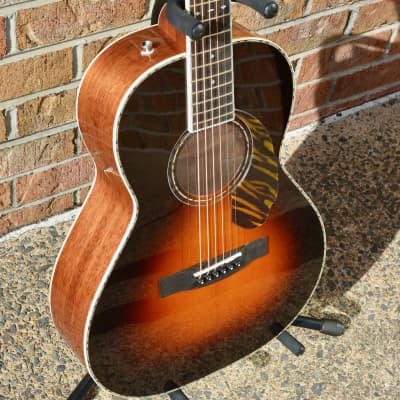 Fender PS-220E Parlor, Ovangkol Fingerboard, 3-Color Vintage Sunburst image 4