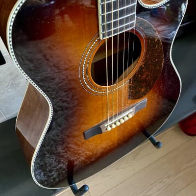 Fender Paramount PM-4  All Solid  Acoustic/Electric Guitar image 2