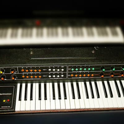 Vermona analog synthesizer image 11