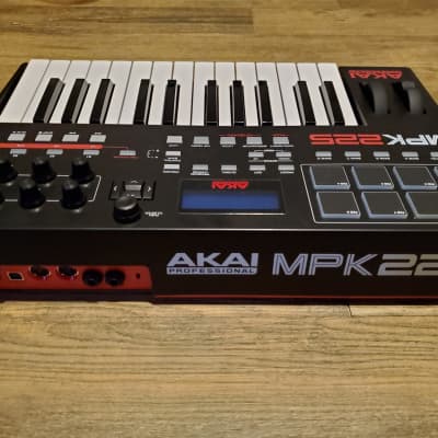 Akai MPK225 MIDI Keyboard Controller image 2