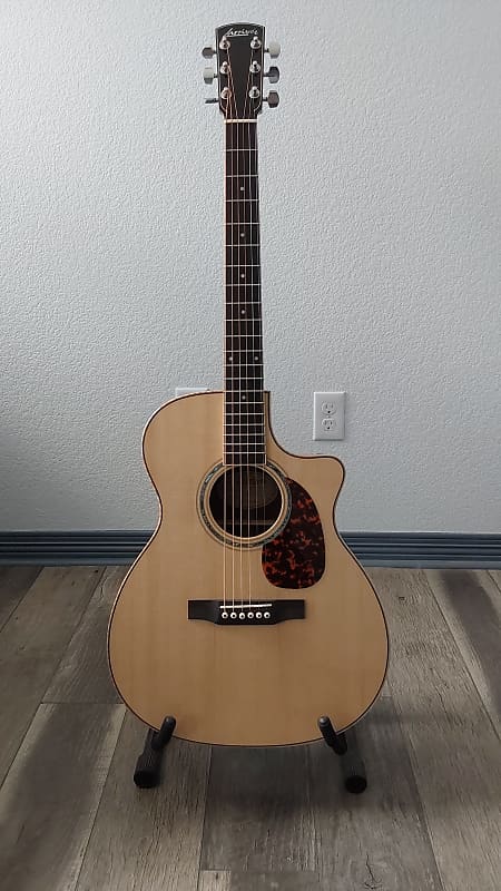 Larrivee OMV-09（中古/送料無料）【楽器検索デジマート】