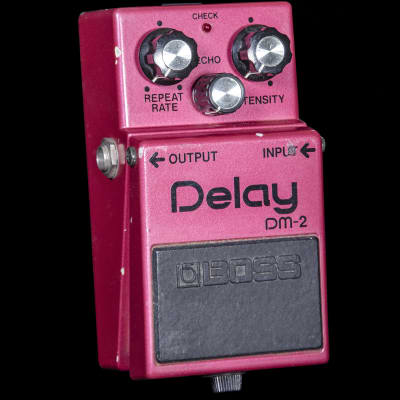 Boss DM-2 Delay Pedal | Reverb